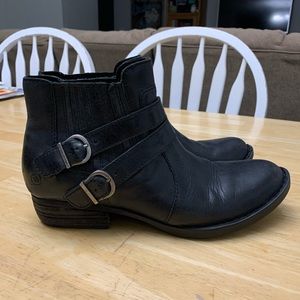 Born black leather ankle Moto boots